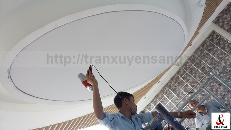 Dự án thi công trần xuyên sáng tại nhà máy KIDO – Bắc Ninh