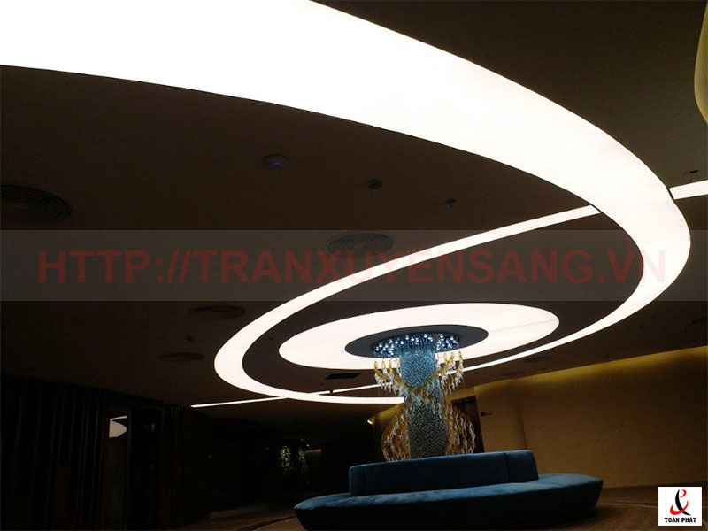 Thi công trần xuyên sáng tại tầng hầm Spa – Khu Resort cao cấp Flamingo – Đại Lải